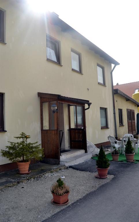 Gastehaus Sebastian Pension Erding Buitenkant foto